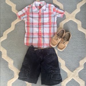 Boy’s size 5 outfit.